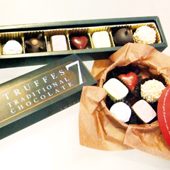 Anniversary Sweet�@Happiness